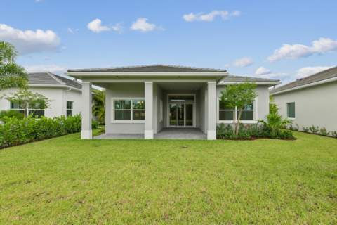 10222 Timber Creek Way, Palm Beach Gardens FL - photo 13 of 63