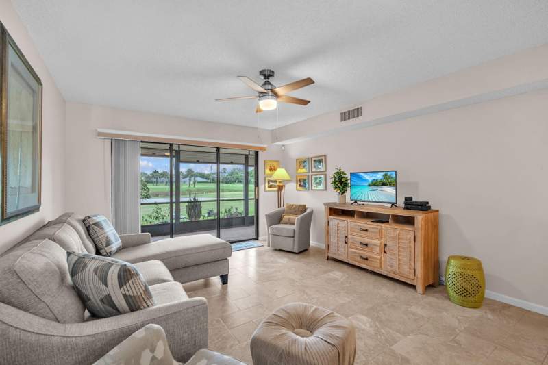 2 bedroom Condominium at 2061 Keystone Drive #B, Keystone Condo, Jupiter — photo 2