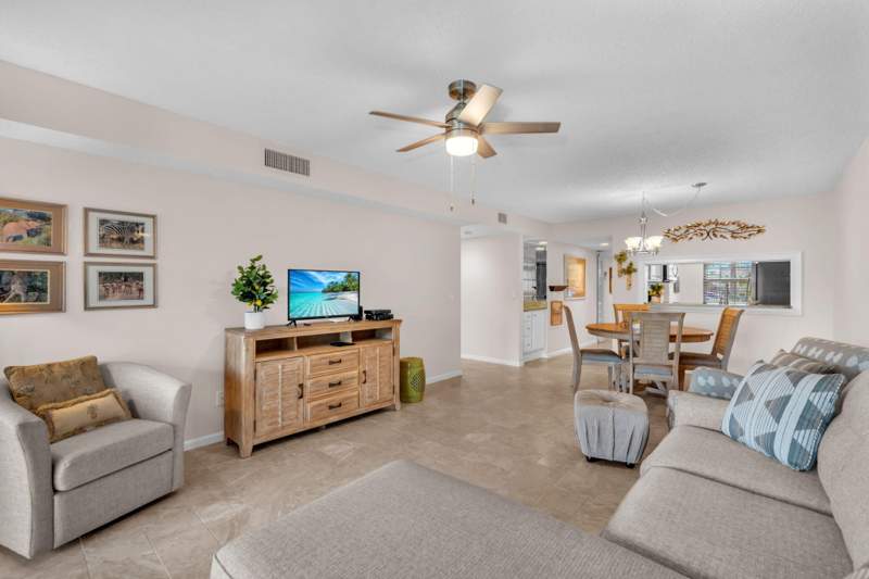 2 bedroom Condominium at 2061 Keystone Drive #B, Keystone Condo, Jupiter — photo 3
