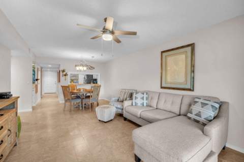 2061 Keystone Drive #B, Jupiter FL - photo 17 of 43