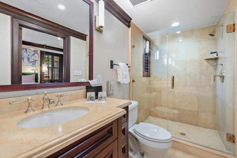 301 Australian Avenue #305, Palm Beach FL - photo 9 of 18