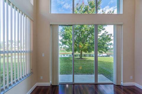6027 Arlington Way, Fort Pierce FL - photo 8 of 54