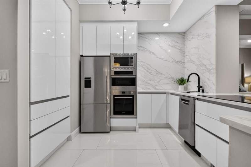2 bedroom Condominium at 701 S Olive Avenue #1205, Two City Plaza Condo, West Palm Beach — photo 4