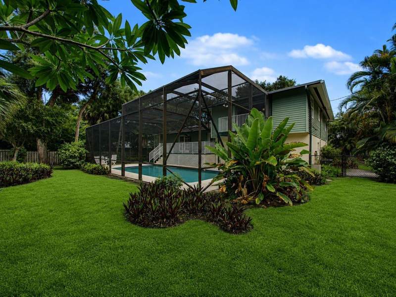 3 bedroom Single Family Residence at 14 Emarita Way, Emarita, Sewalls Point — photo 4