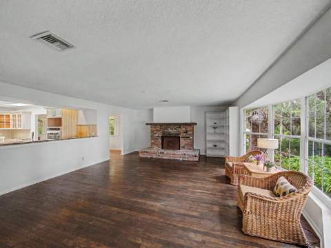14 Emarita Way, Sewalls Point FL - photo 7 of 48