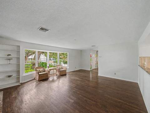 14 Emarita Way, Sewalls Point FL - photo 8 of 48