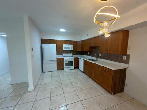6583 Boulevard Of Champions, North Lauderdale FL - photo 11 of 42