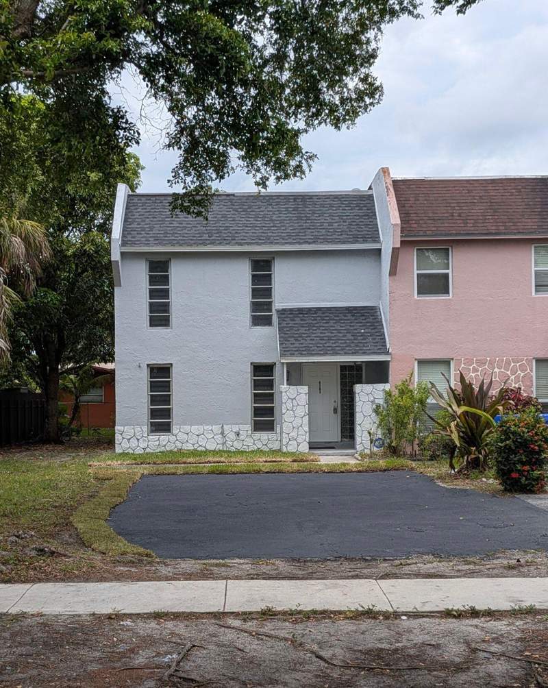 3 bedroom Townhouse at 6583 Boulevard Of Champions, Tam O Shanter Villas Sec 3, North Lauderdale — photo 4