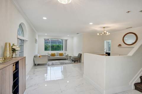 4180 Lansing Avenue, Cooper City FL - photo 8 of 75