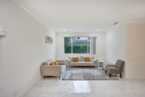 4180 Lansing Avenue, Cooper City FL - photo 10 of 75