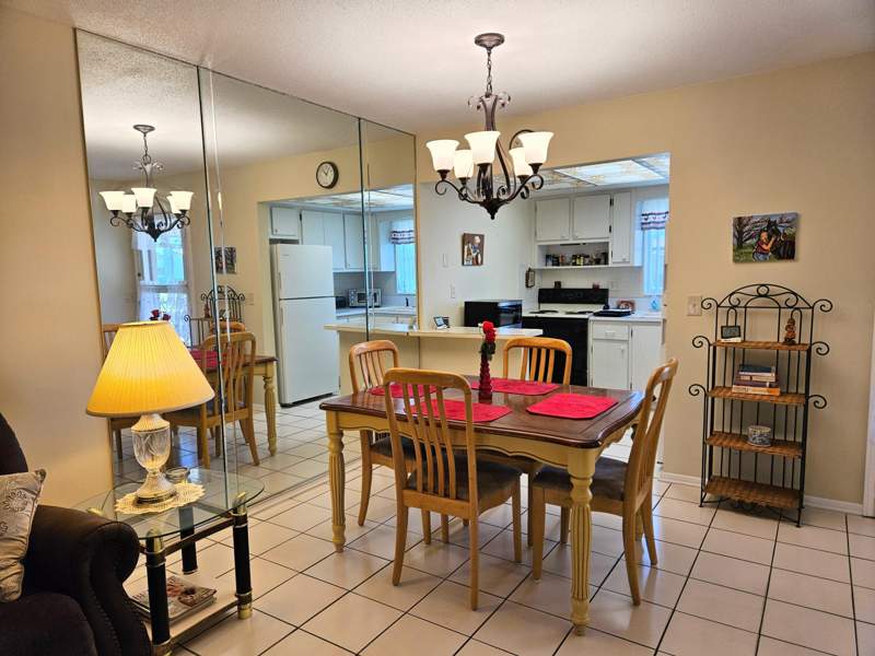 1 bedroom Villa at 2950 Crosley Drive #C, Cresthaven Villas Condo 18, West Palm Beach — photo 4