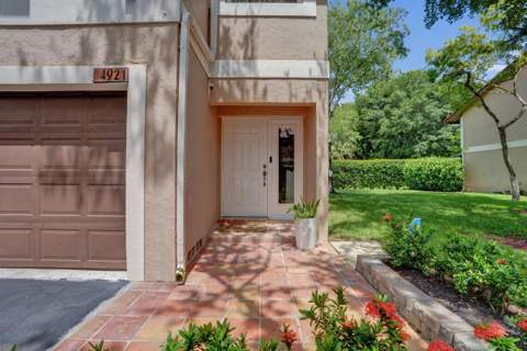 4921 Riverside Drive #606, Coral Springs FL - photo 6 of 64