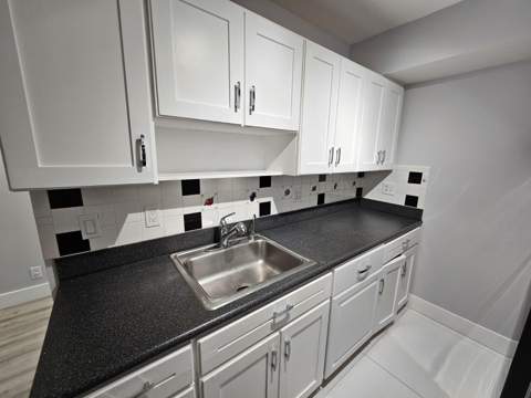 2148 Sherwood Forest Boulevard #4, West Palm Beach FL - photo 8 of 36
