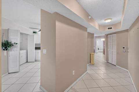 7763 Southampton Terrace #108, Tamarac FL - photo 10 of 45