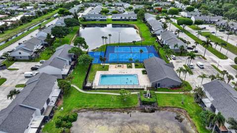 4803 Pier Drive, Greenacres FL - photo 6 of 7