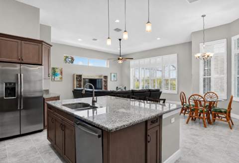 9431 Meadowood Drive, Fort Pierce FL - photo 7 of 44