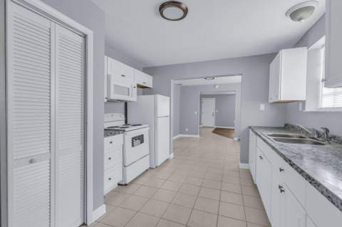 314 N 18th Street, Fort Pierce FL - photo 6 of 18