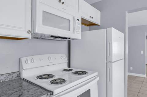 314 N 18th Street, Fort Pierce FL - photo 8 of 18