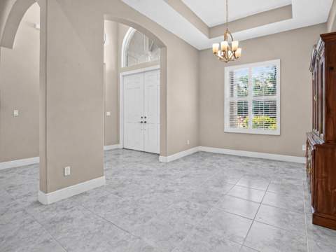 9431 Meadowood Drive, Fort Pierce FL - photo 12 of 44