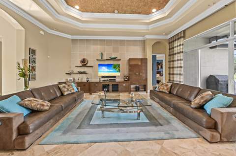 10540 Whitewind Circle, Boynton Beach FL - photo 8 of 48