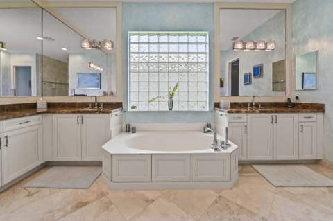 10540 Whitewind Circle, Boynton Beach FL - photo 22 of 48