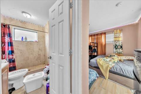 3560 NW 34th Way, Lauderdale Lakes FL - photo 16 of 35