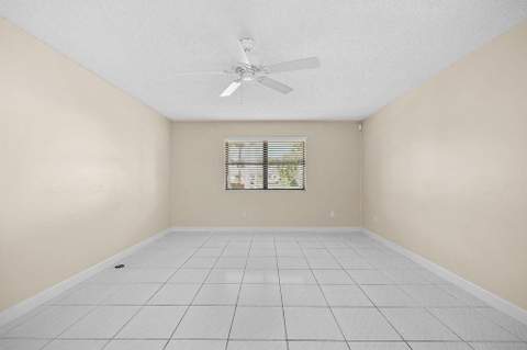 191 Mastic Tree Court, Royal Palm Beach FL - photo 24 of 45