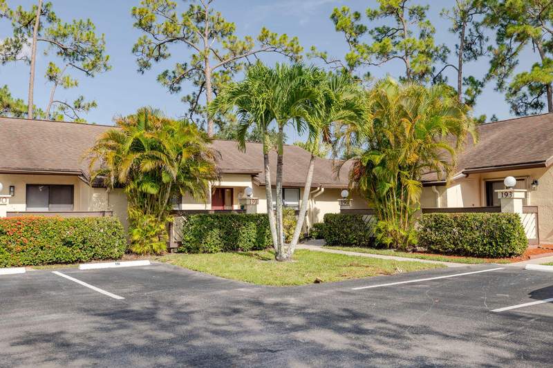 3 bedroom Townhouse at 191 Mastic Tree Court, Strathmore Gate I Unit Two, Royal Palm Beach — photo 3