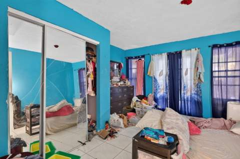 4390 NW 35th Avenue, Lauderdale Lakes FL - photo 13 of 29