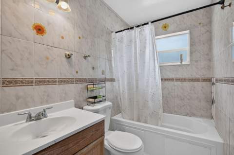 4390 NW 35th Avenue, Lauderdale Lakes FL - photo 23 of 29