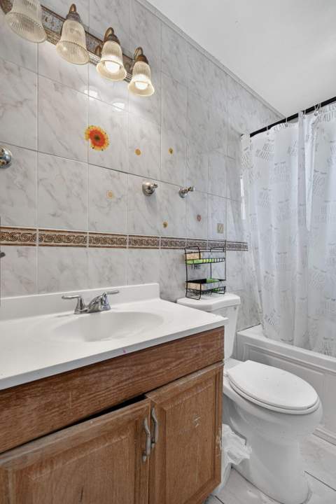 4390 NW 35th Avenue, Lauderdale Lakes FL - photo 20 of 29