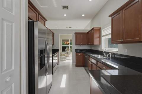 10827 La Salinas Circle, Boca Raton FL - photo 11 of 34