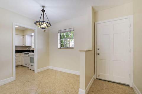 148 Yacht Club Drive #10, North Palm Beach FL - photo 6 of 17