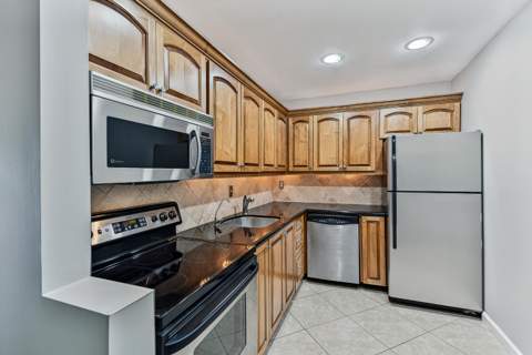 6345 Bay Club Drive #3, Fort Lauderdale FL - photo 10 of 47