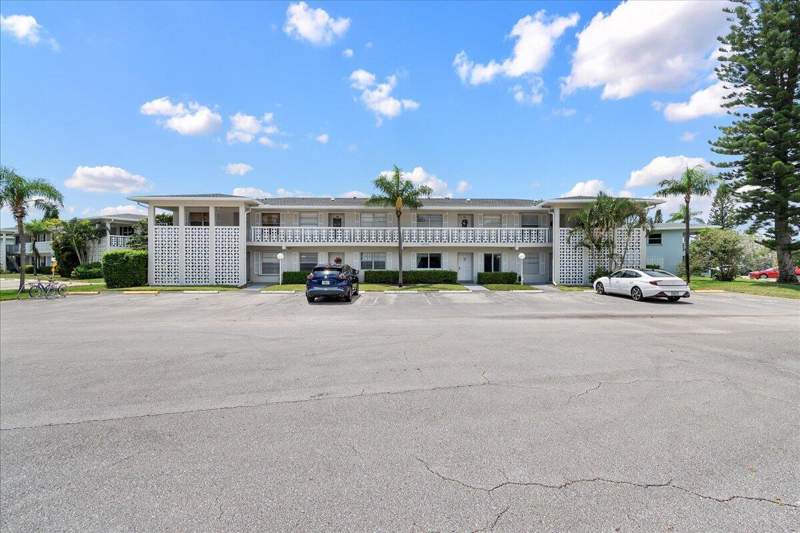 2 bedroom Condominium at 1395 SW 27th Avenue #103, Pines Of Delray Condo One,Two And Three, Delray Beach — photo 3
