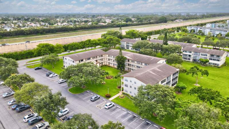 1 bedroom Condominium at 104 Mansfield C Drive #C, Mansfield At Century Village Condo, Boca Raton — photo 2