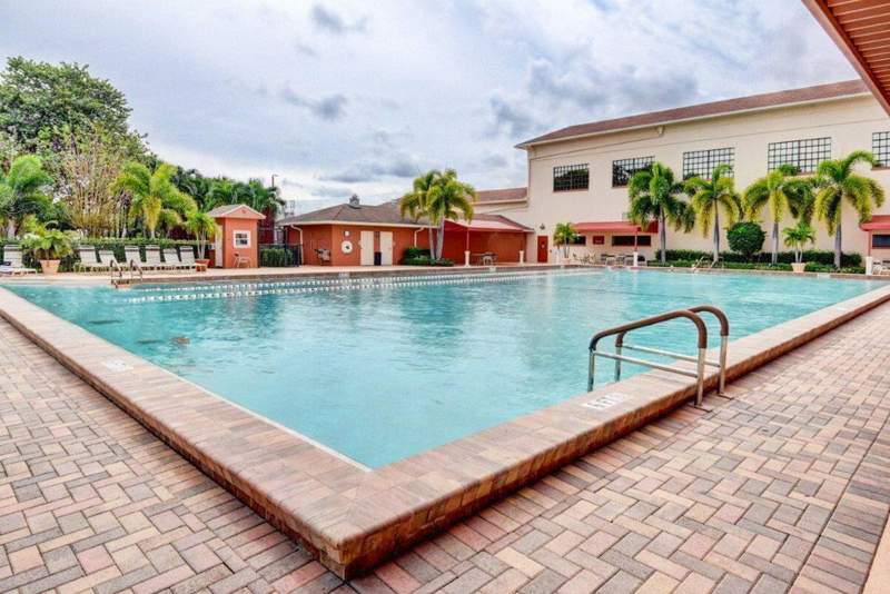 1 bedroom Condominium at 104 Mansfield C Drive #C, Mansfield At Century Village Condo, Boca Raton — photo 5