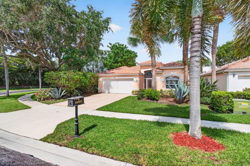 3 bedroom Single Family Residence at 6265 Coral Reef Terrace, Coral Lakes , Boynton Beach — photo 2