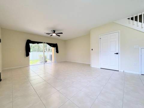 5088 SE Mariner Garden Circle, Stuart FL - photo 10 of 36