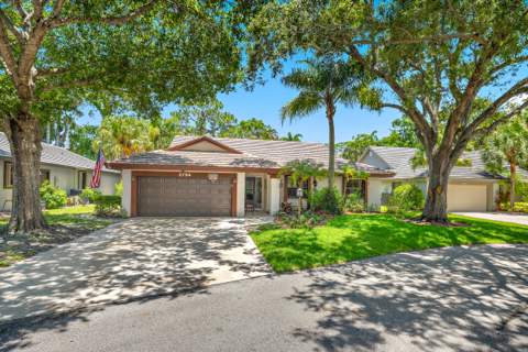 5794 Lonewood Court, Jupiter FL - photo 21 of 23