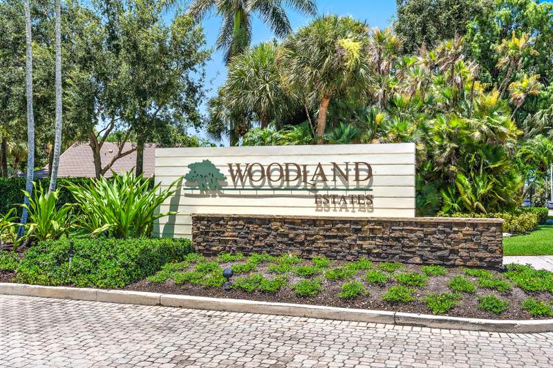 3 bedroom Single Family Residence at 5794 Lonewood Court, Woodland Estates, Jupiter — photo 2
