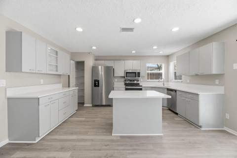 5477 NW 44th Way, Coconut Creek FL - photo 11 of 38
