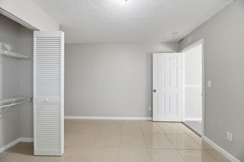 5477 NW 44th Way, Coconut Creek FL - photo 18 of 38