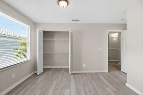 5477 NW 44th Way, Coconut Creek FL - photo 23 of 38