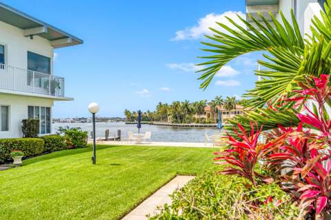 425 Bayshore Drive #15, Fort Lauderdale FL - photo 19 of 23
