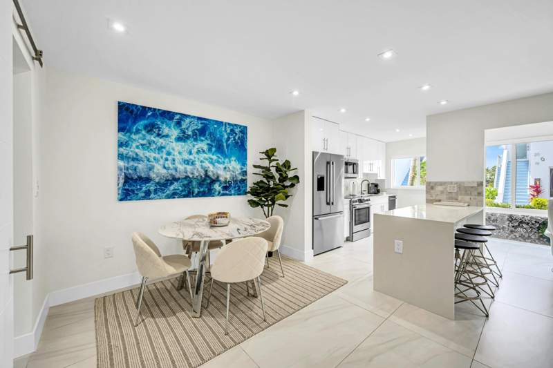 1 bedroom Stock Cooperative at 425 Bayshore Drive #15, Ft Laud Surf Club Co-Op, Fort Lauderdale — photo 3