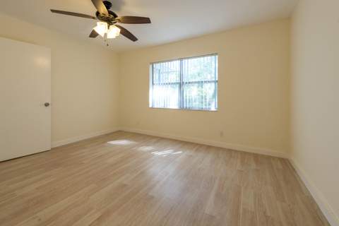 6061 N Falls Cir Drive #402, Lauderhill FL - photo 21 of 39