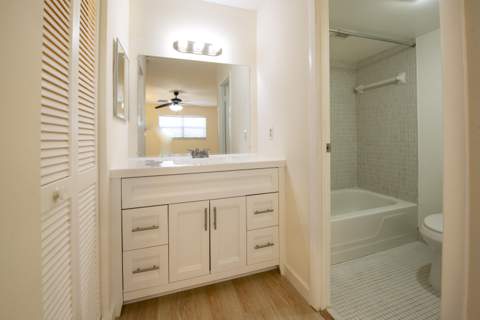 6061 N Falls Cir Drive #402, Lauderhill FL - photo 16 of 39