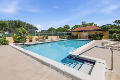 5344 Woodland Lakes Drive #223, Palm Beach Gardens FL - photo 24 of 42