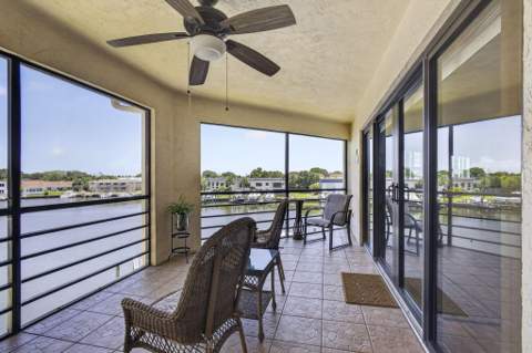 313 Lake Circle #316, North Palm Beach FL - photo 17 of 51
